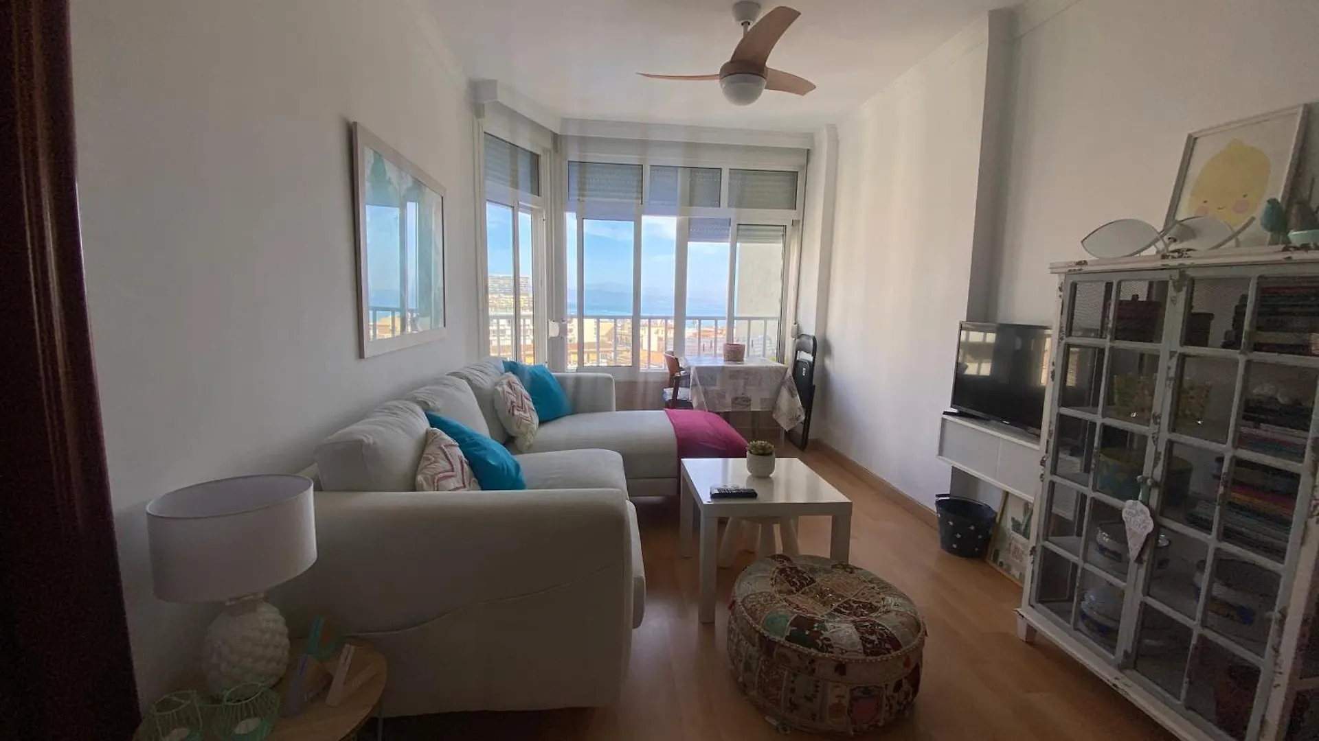 Apartamento En La Carihuela Torremolinos Spanje